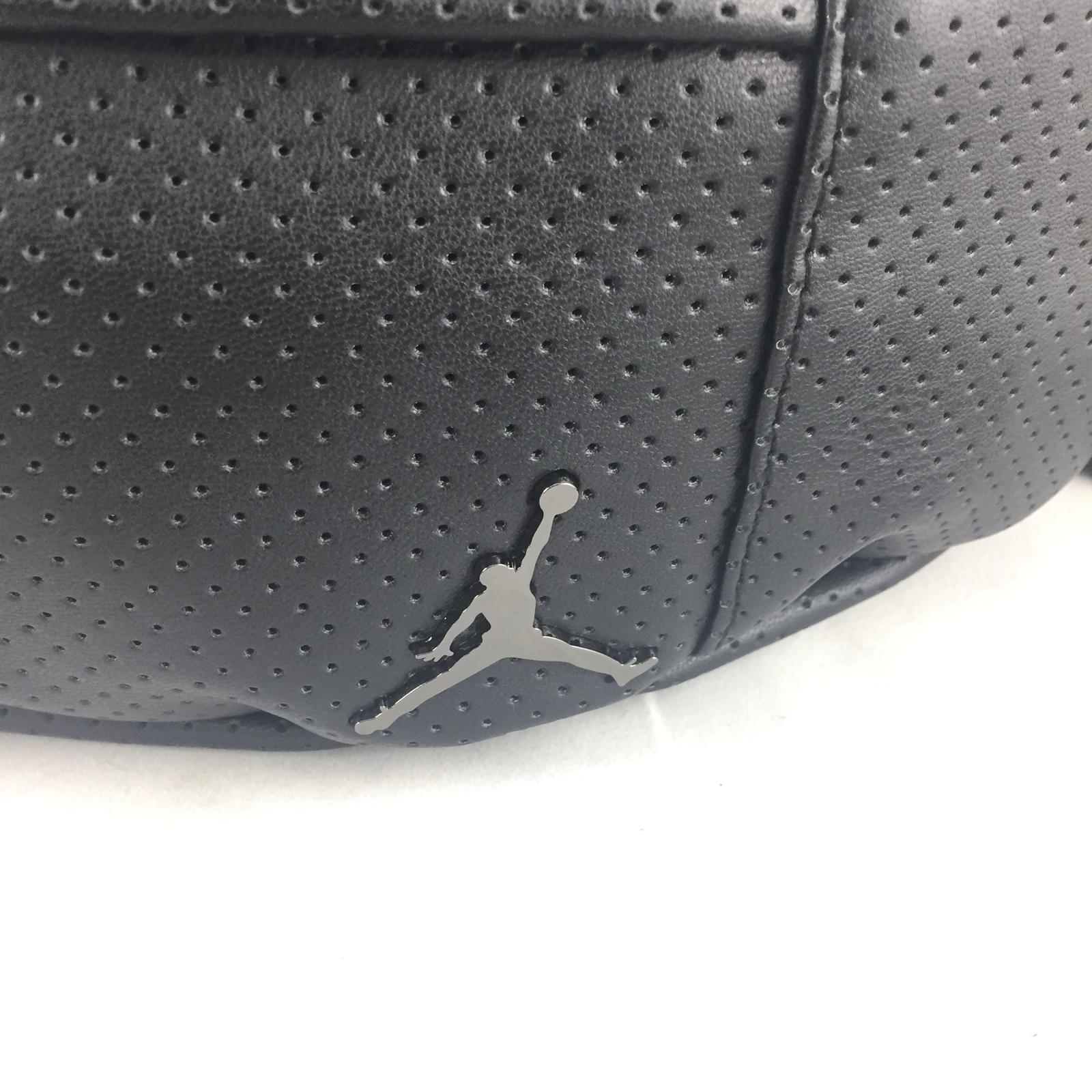 נעליים למכירה JIFFA street wear skating jordan fanny pack